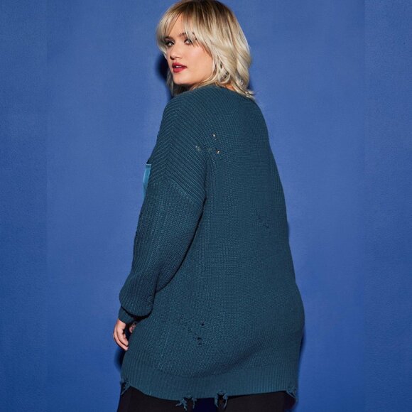 EUC Torrid Size 1X Lovesick Distressed Satin Pocket Pullover Sweater - Picture 4 of 4